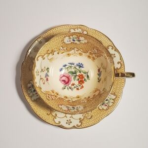 AYNSLEY Tea Cup & Saucer Doris Shape in Cream with Gold Scrolls & Pink Roses EUC